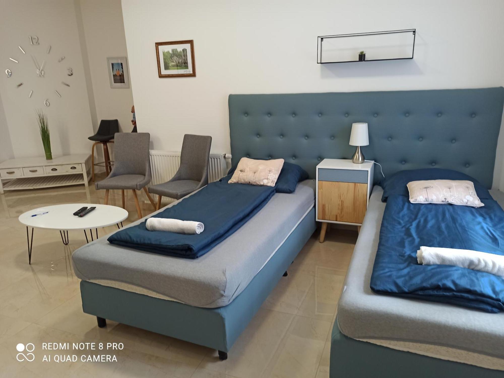 Apartament Kossuth Apartmanhaz *
